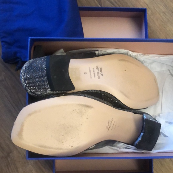 Stuart Weizmann shimmer wedge Almost New with original box and bag - Picture 3 of 3